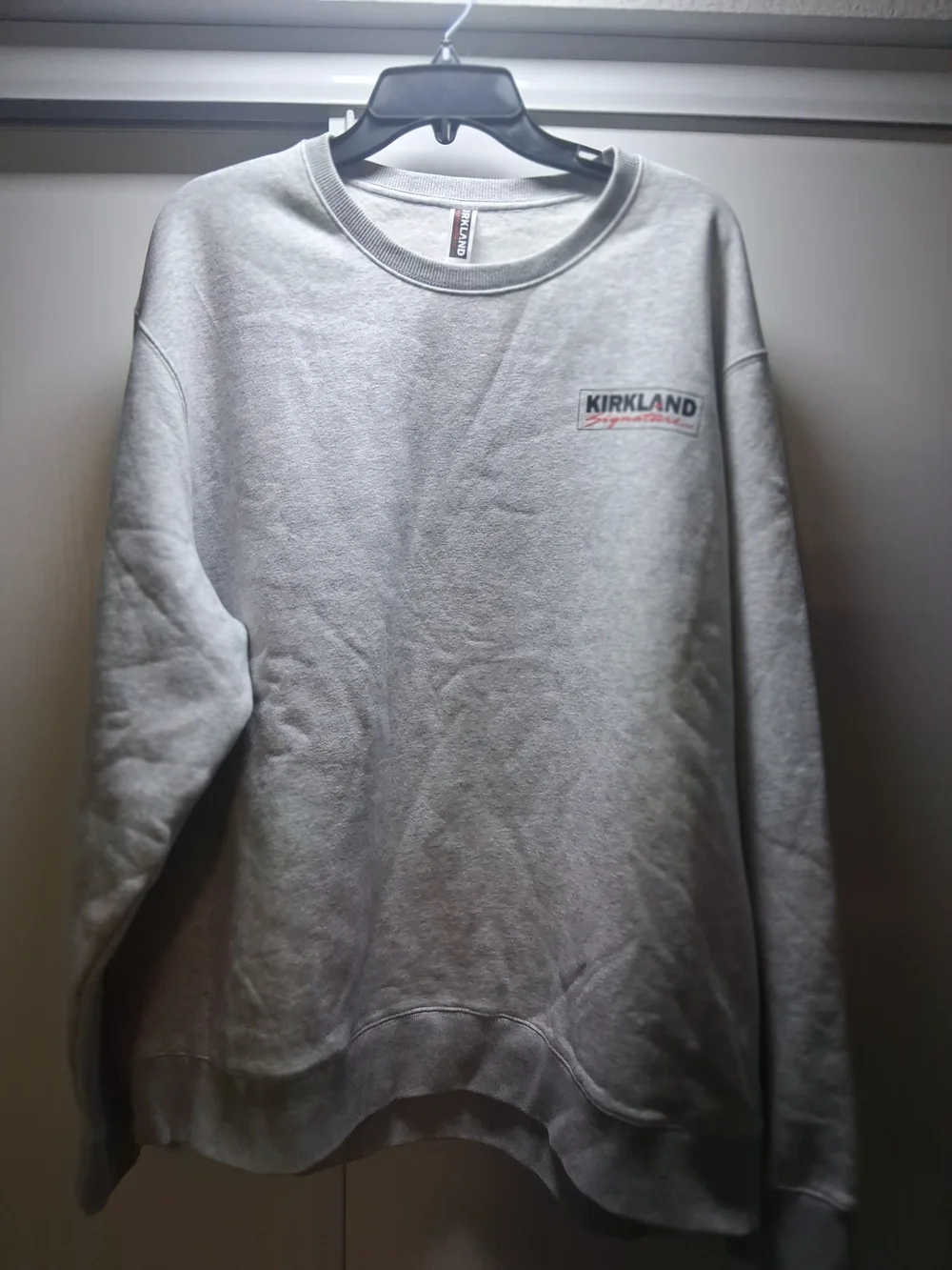 Kirkland Signature Light Gray Crewneck Sweatshirt with Small Logo Size Xxl